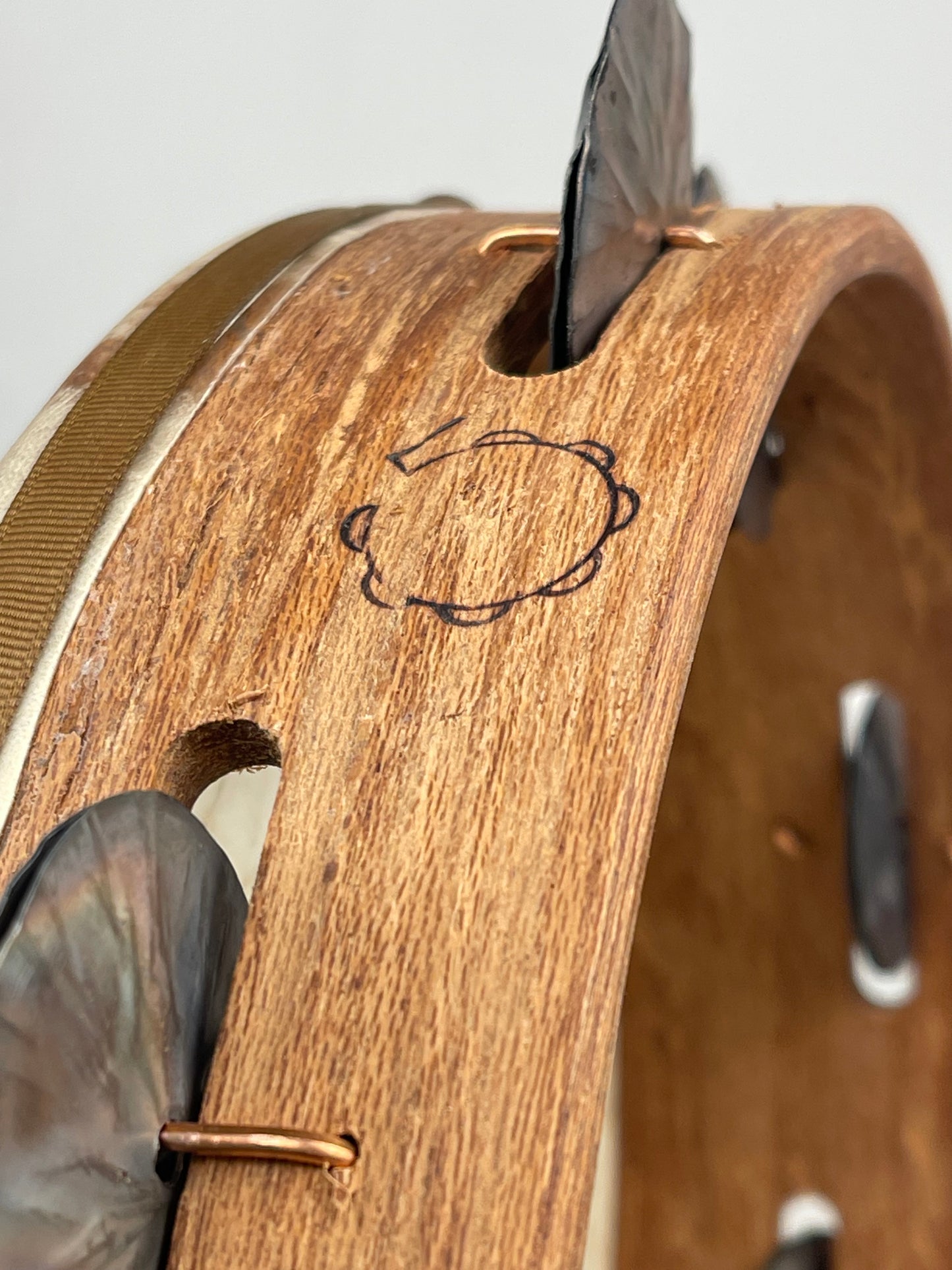 Traditional Tamburello Calabrese – Mahogany goat skin 30 cm tambourine