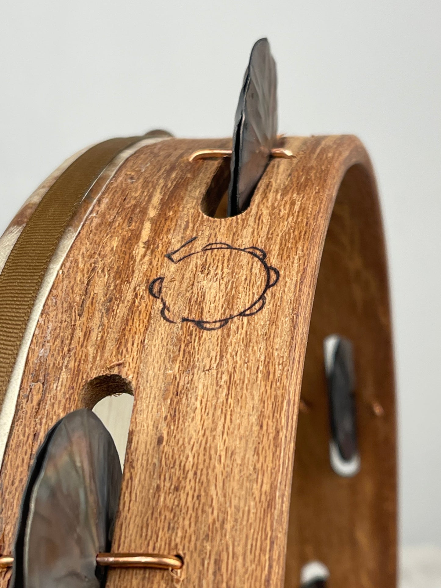 Tamburello Tradizionale in mogano e Pelle di Capretto | Quinto Drums