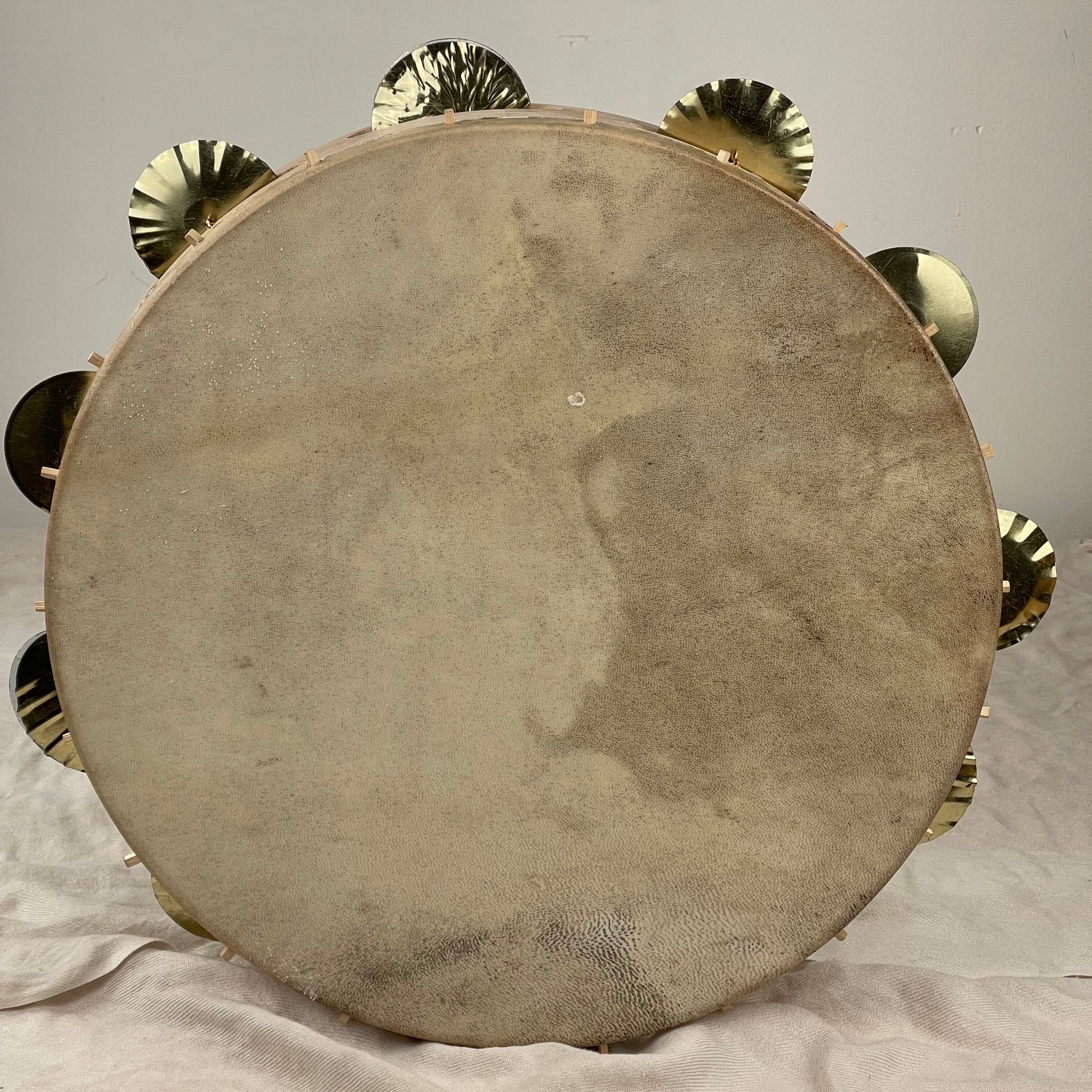 Handmade tamburello with bright metallic tone