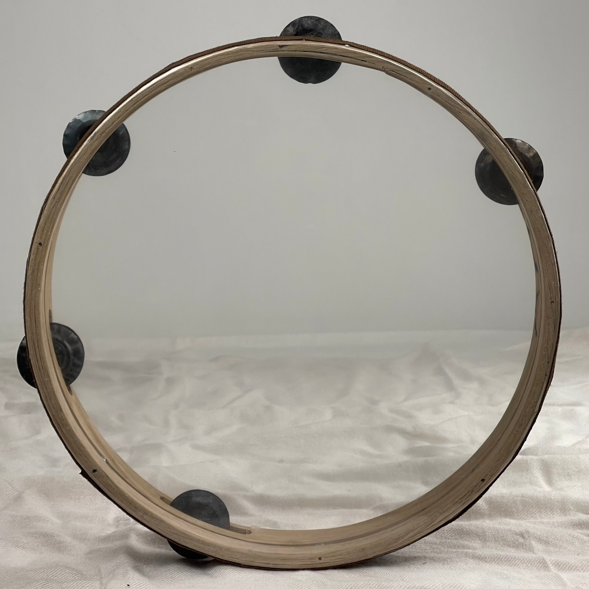 Tamburello NAVIZCA con pelle bianca testurizzata