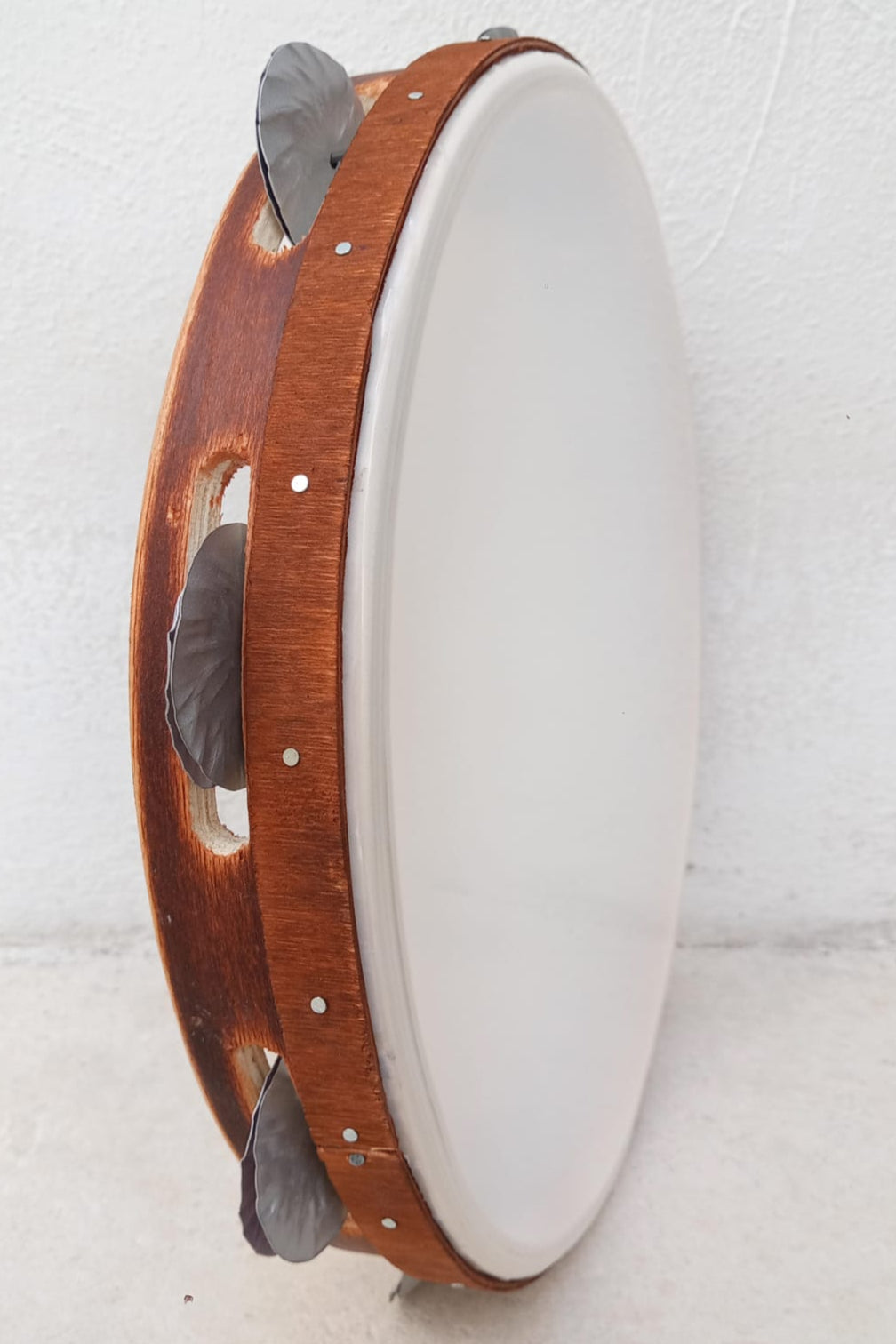 Tamburello with decorated rim and semi-transparent Mylar head