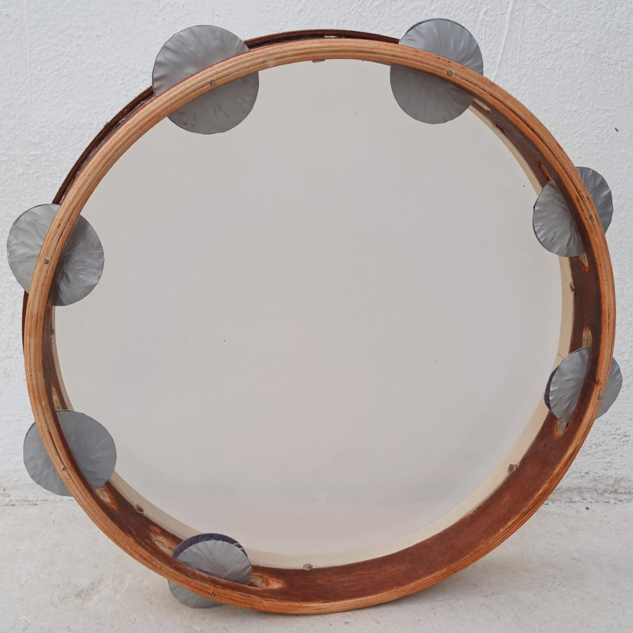 Traditional tambourine 35 cm with hand-hammered jingles