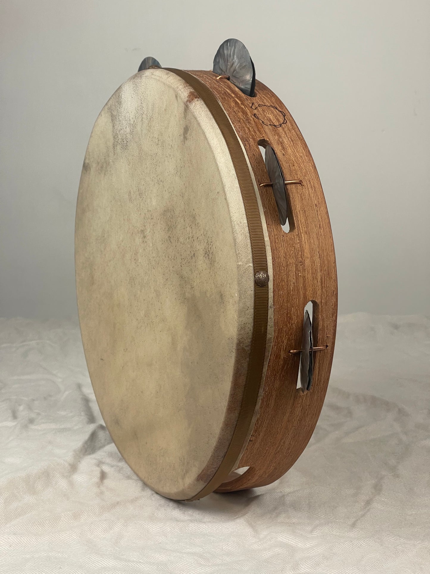 Tamburello Tradizionale in mogano e Pelle di Capretto | Quinto Drums